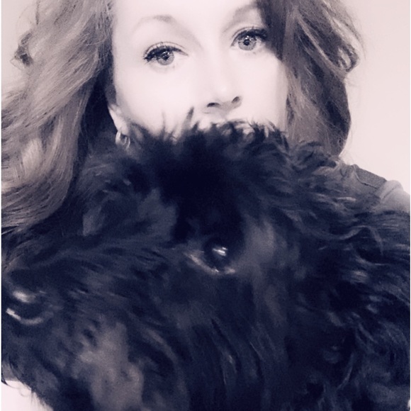 Meet your Posher, Linda - Picture 1 of 1